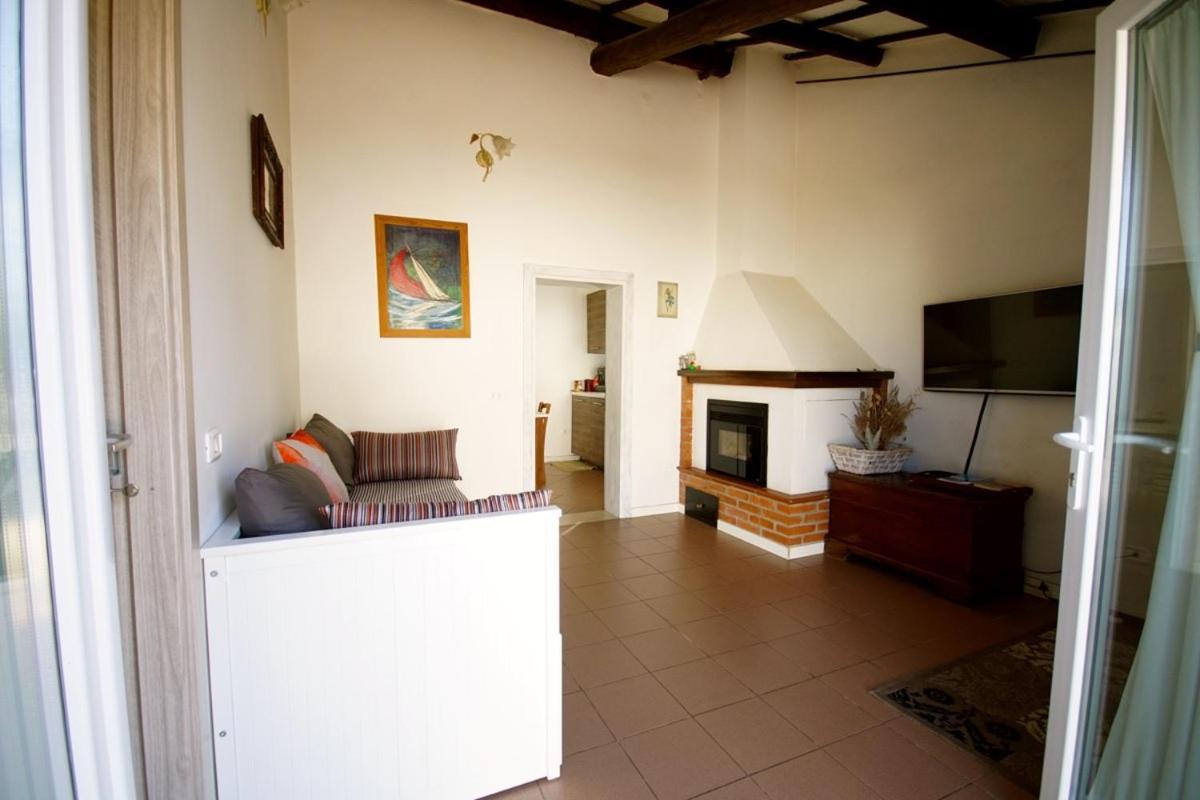 צ'זנה B&B Borgo Del Priolo - Petfriendly מראה חיצוני תמונה